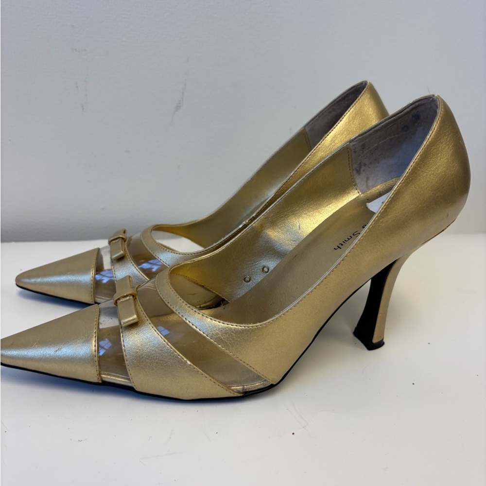 Elegant Gold Stilettos by Amanda smith sku 4011